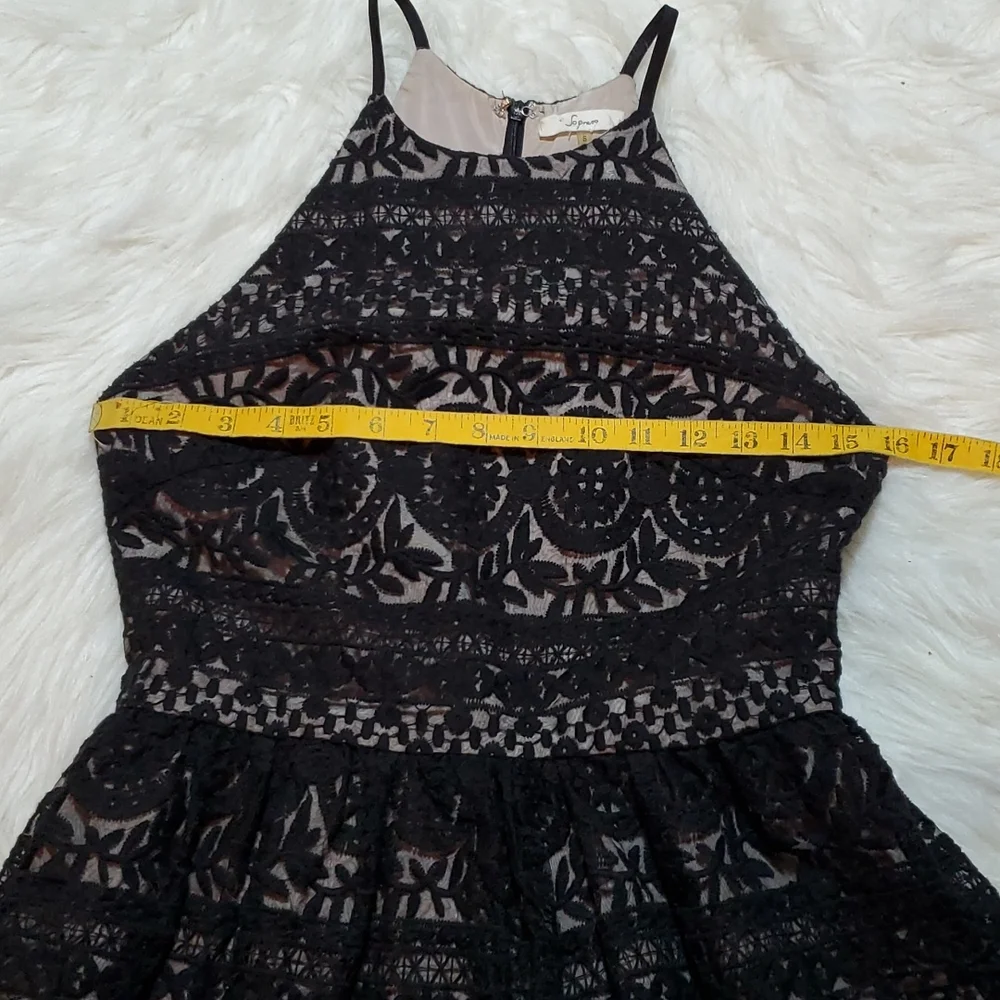 Soprano black with cream underlayer size small in like NEW condition